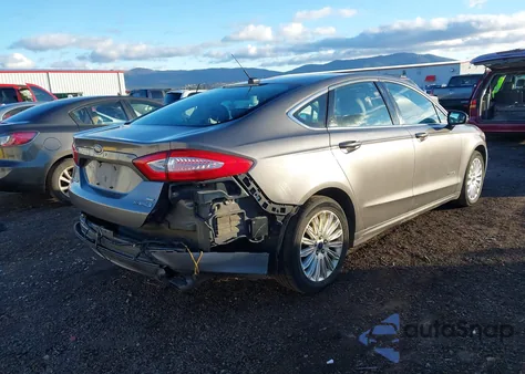 2013 Ford Fusion Hybrid Se from USA, damaged, VIN 3FA6P0LU0DR263041